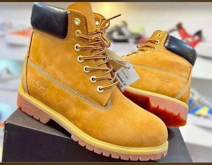 Timberland Men 6 Premium Waterproof Boots Original Yellow Shoes – Wheat Nubuck US 6