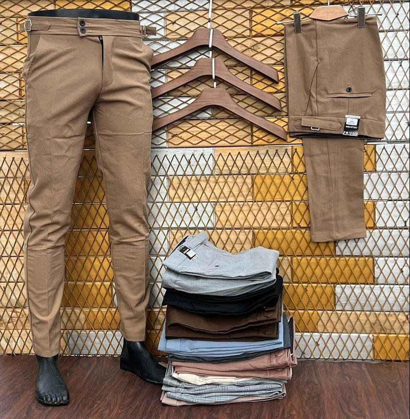 Manfinity Mode Men’s Solid Color Casual Suit Trousers