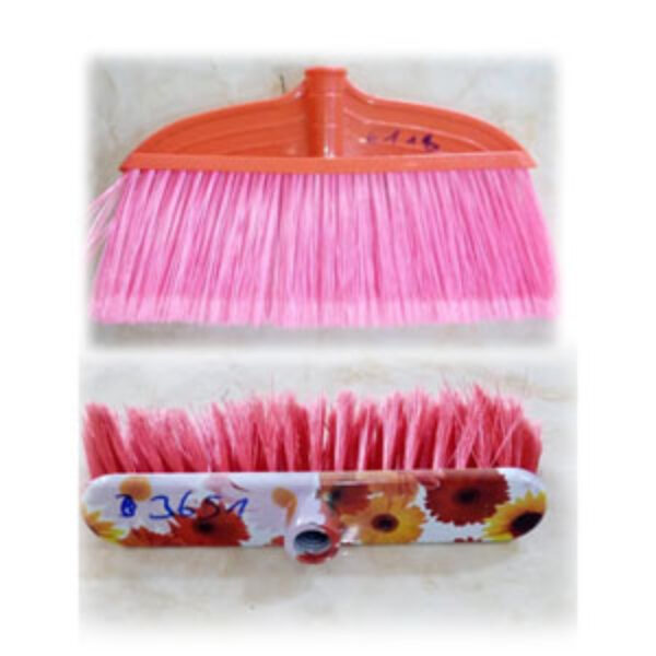 Guangxi SWEET cleaner supplies cleaning tools wood brush wood broom stick