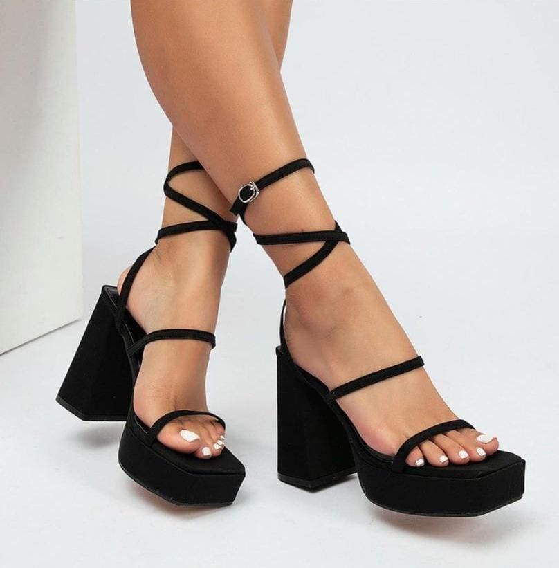 Summer New Ladies Fashion Platform Sandals Ankle Buckle Lace Up Women’s Shoes Block High Heels Sexy Ladies A must-have for women’s shoes. Give your feet as much comfort as possible with these simple women’s shoes. The design is more convenient and easy fo