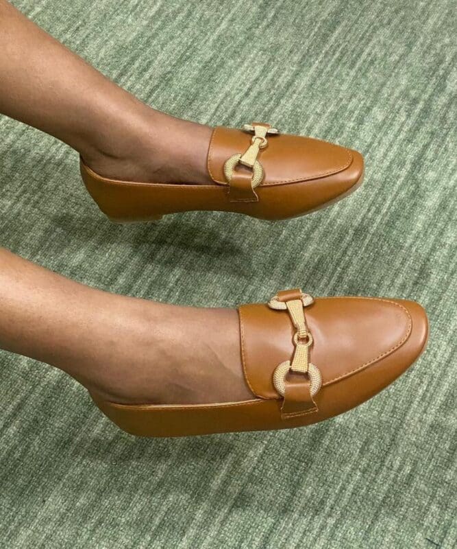 GALICIA BROWN NAPPA LEATHER About the product Fit: Classic/ Regular Upper: 100% leather Upper lining: 100% cotton Insole: 100% leather Outsole: synthetic non-slip