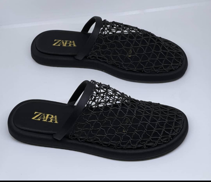 ZARA women’s mesh slip-on sandals