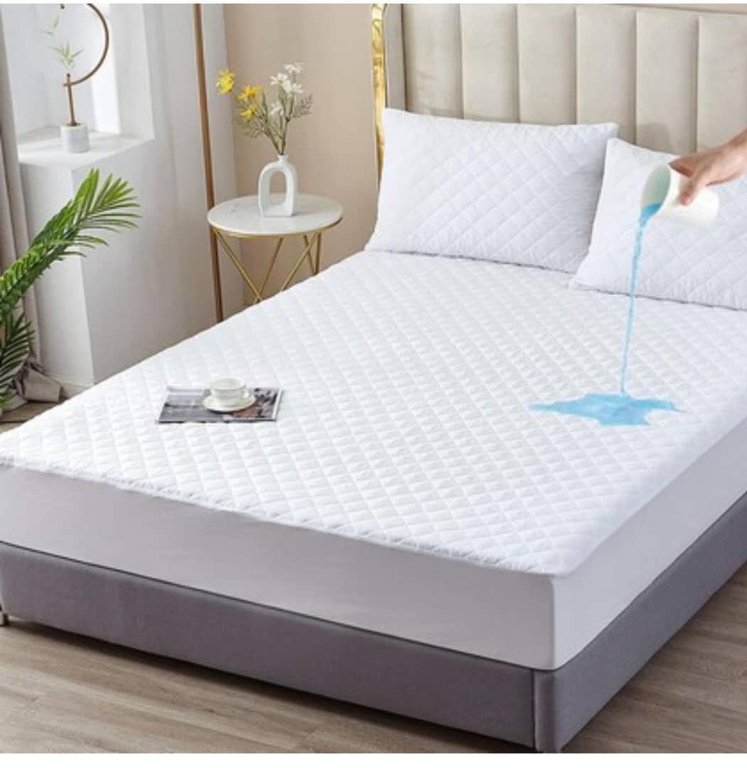 WATERPROOF EXTRA DEEP 30CM/12′ DEEP QUILTED/FITTED BED COVER/MATTRESS PROTECTOR (4Ft Bed)