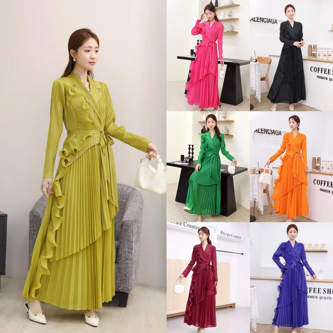 Elegant Flow Two-Piece Plus Size Dress Set