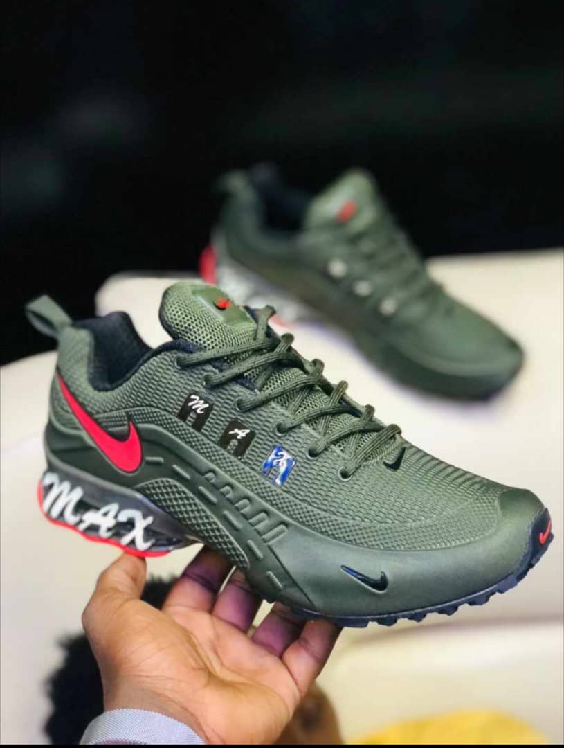 Nike Air Max Sneakers