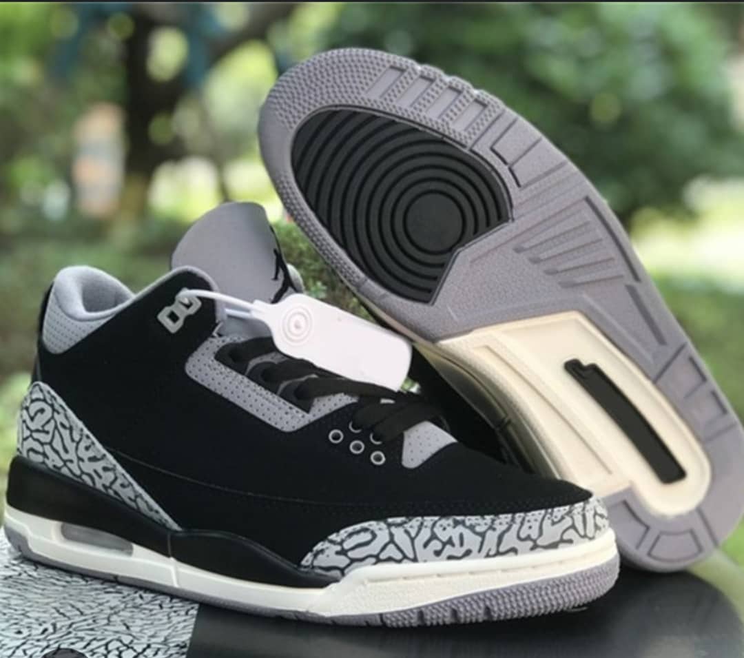 Air Jordan 3 Retro