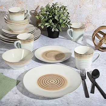 16 Pieces spiral Dinnerware set with....